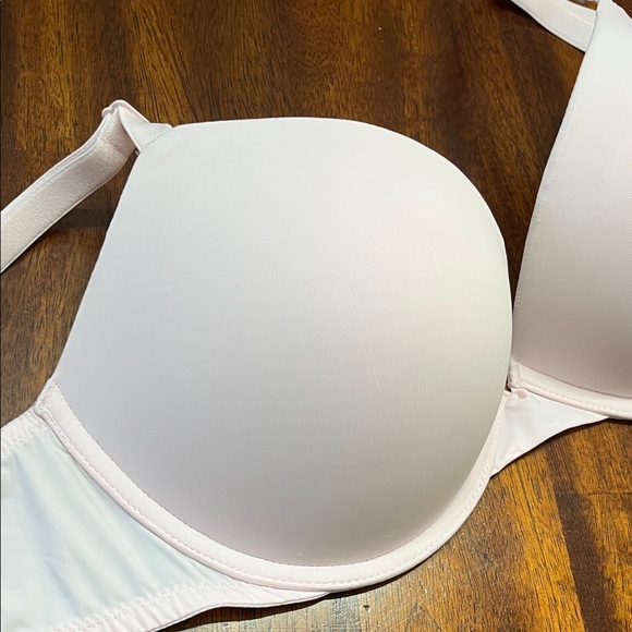VS PINK “Wear Everywhere Super Push Up Plunge” 36C NWT - Picture 7 of 7